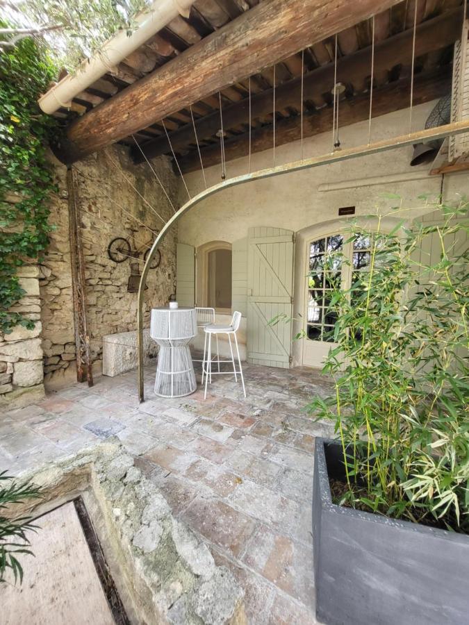 Au Ralenti Du Lierre Hotel Beaumettes Kültér fotó