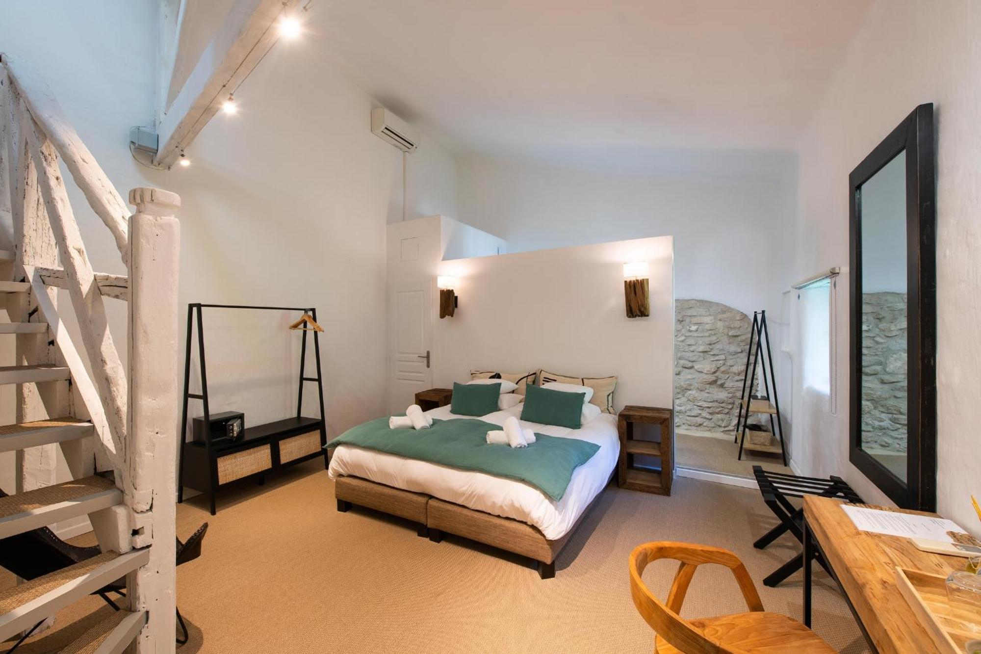 Au Ralenti Du Lierre Hotel Beaumettes Kültér fotó